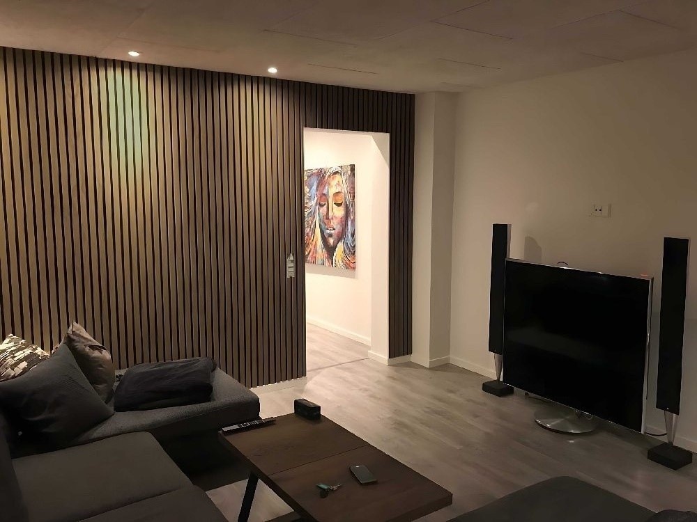 Profi Wall akusztikus falpanel 1,66 m2 | Tabak tölgy 275x60,4cmx2,1 cm