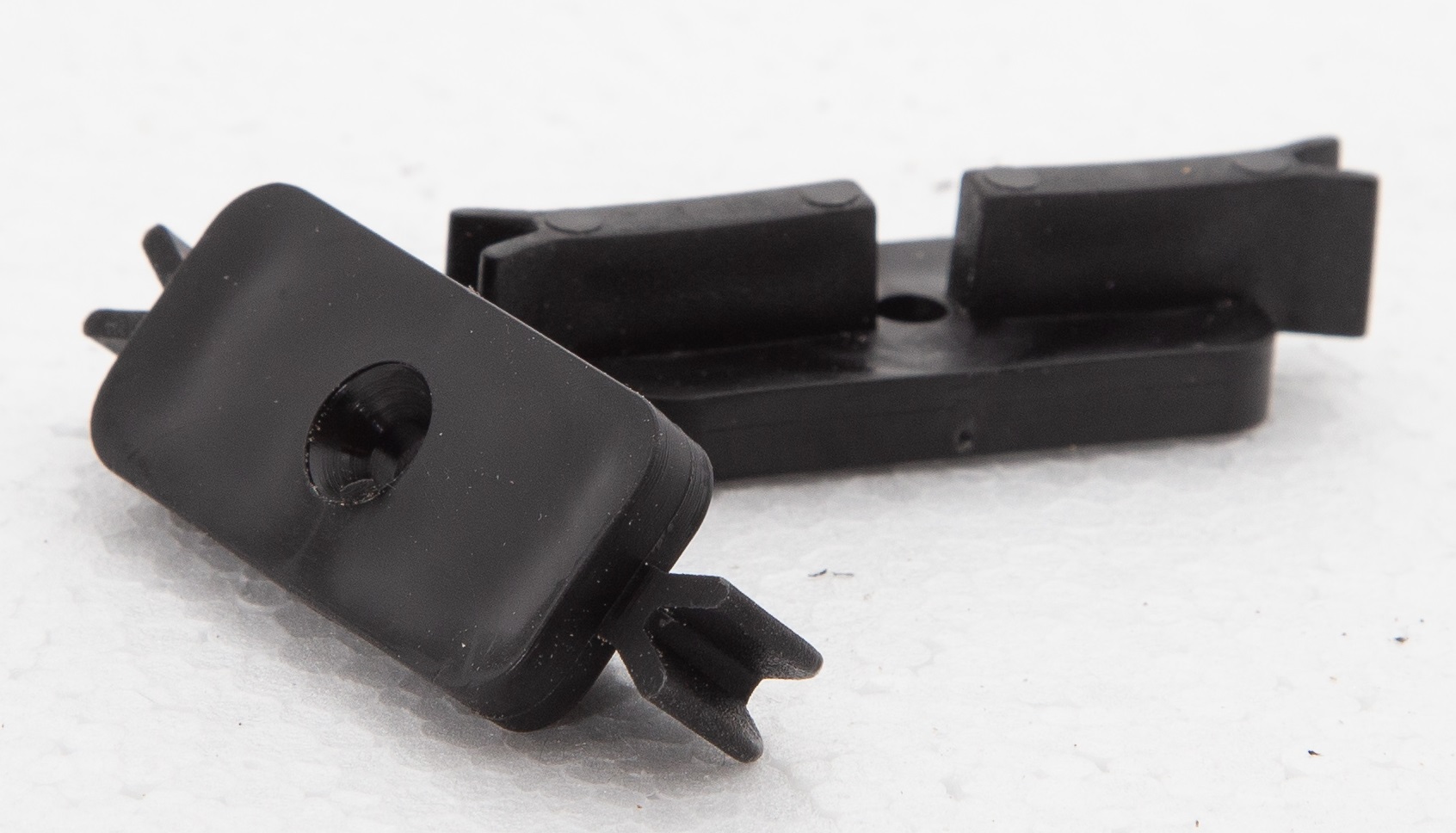 ProfiTrend Lefogóklipsz | műanyag, 50mm x 18mm x 12mm